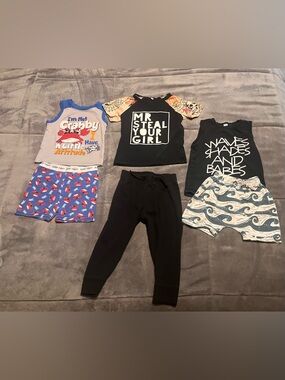 3 boy outfits size 18/24 months